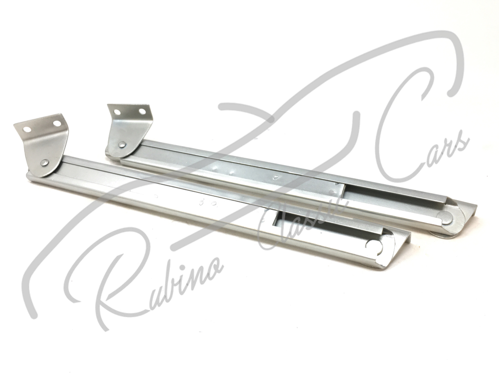 Coppia meccanismi apertura cofano