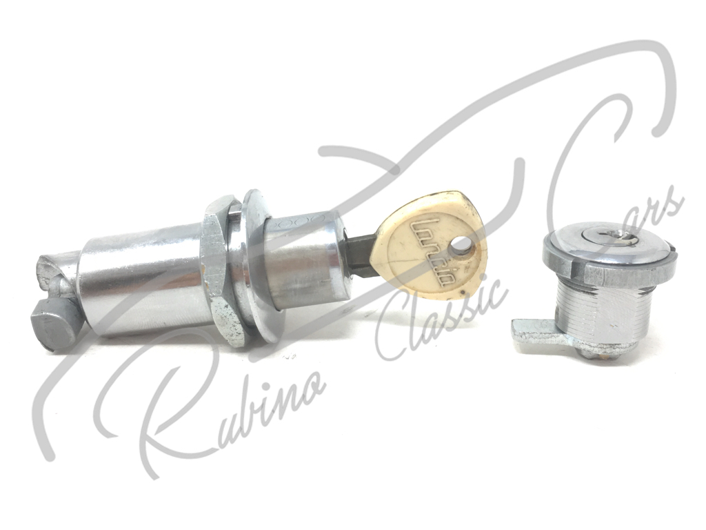 Boot / Fuel Filler Lock - Image 4