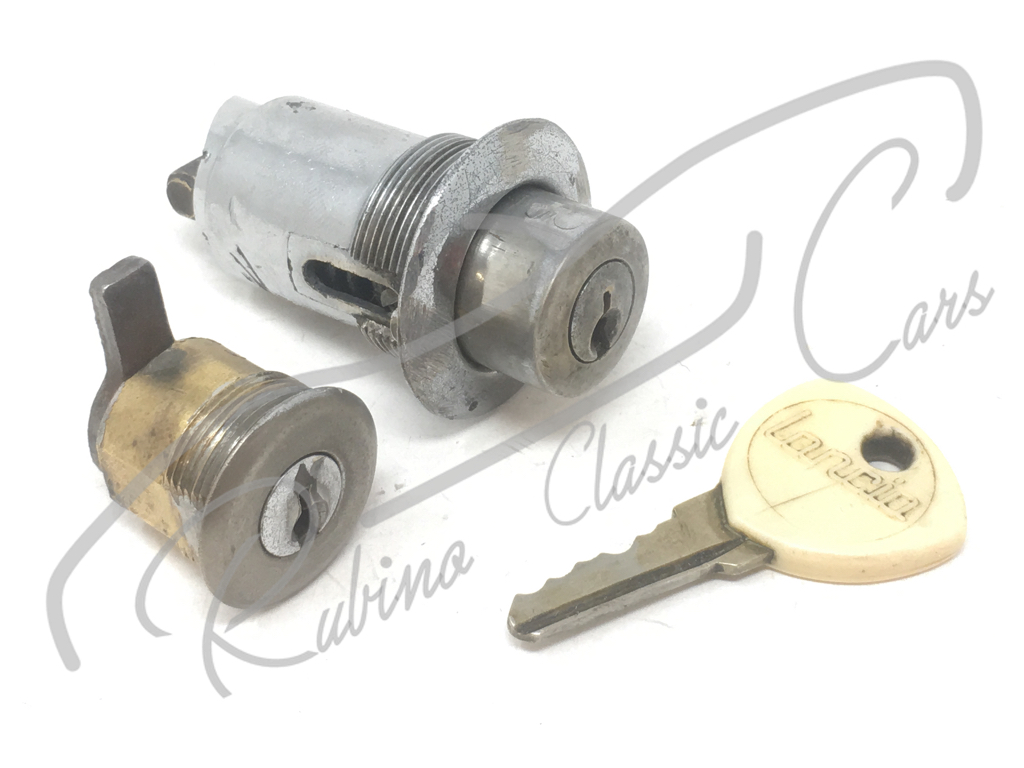 Boot / Fuel Filler Lock